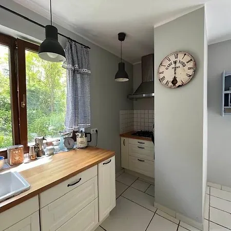 Vakantiehuis Lesna 6 - House With A Garden *