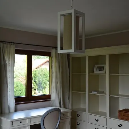 Lesna 6 - House With A Garden Vakantiehuis
