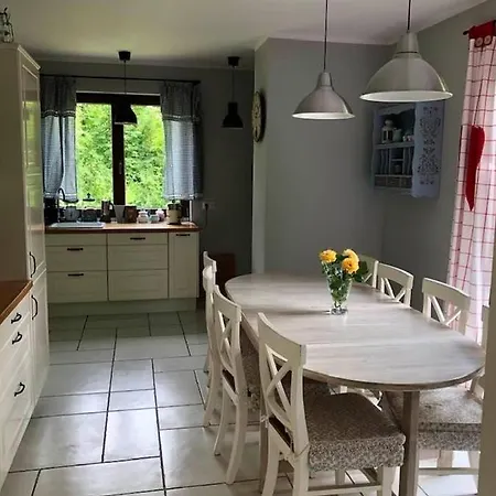 House With A Garden Bolechowice