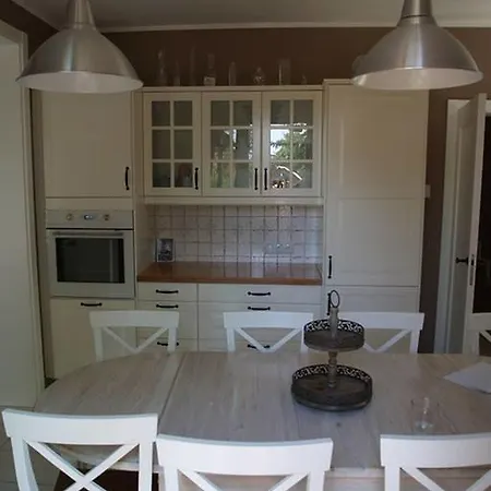 House With A Garden *